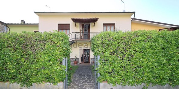 appartamento in vendita a Lucca in zona Nave
