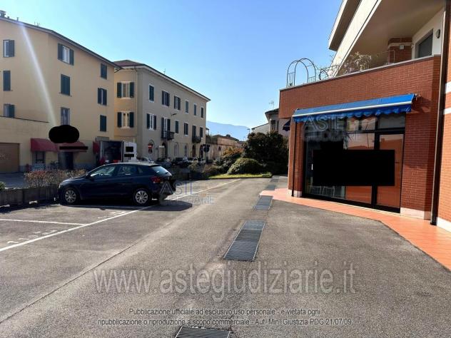 ufficio in vendita a Lucca