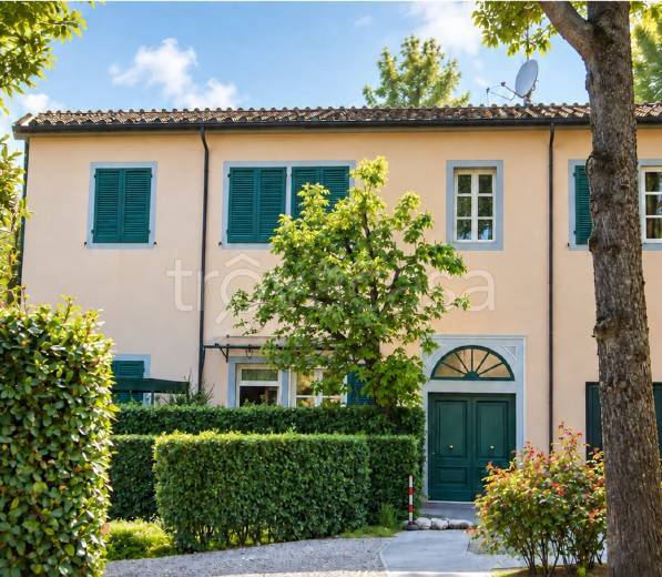 appartamento in vendita a Lucca