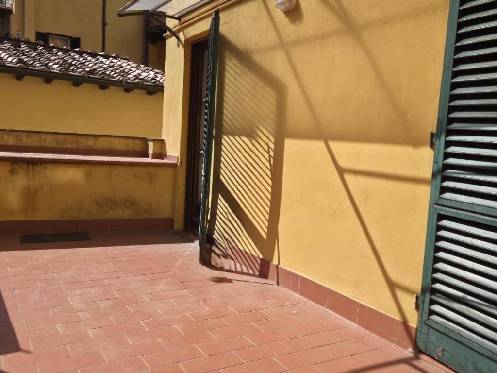 appartamento in vendita a Lucca in zona Centro Città