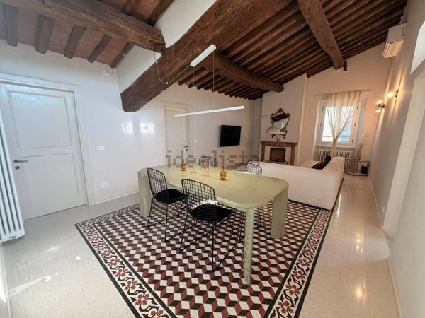 appartamento in vendita a Lucca in zona Centro Città