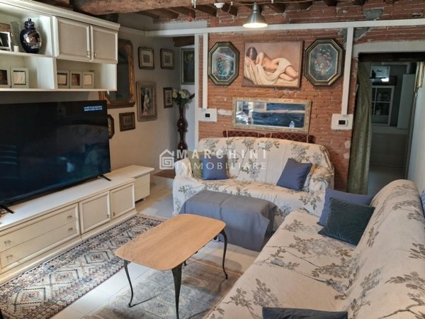 casa indipendente in vendita a Lucca in zona zona San Marco