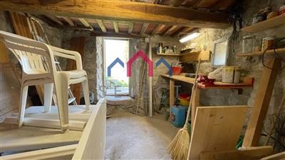 casa indipendente in vendita a Lucca in zona Centro Città