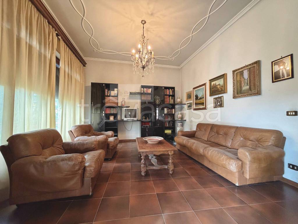 casa indipendente in vendita a Lucca in zona Zona San Concordio