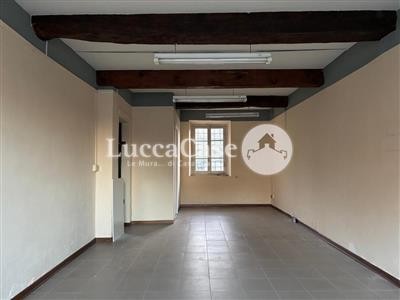 appartamento in vendita a Lucca in zona Sant'Anna