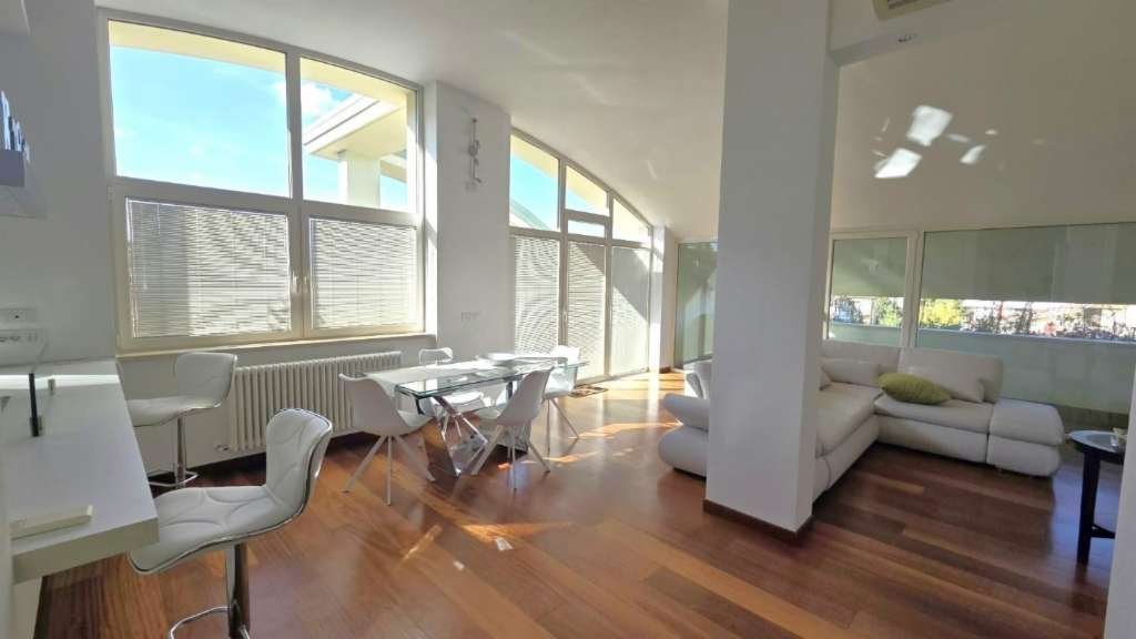 appartamento in vendita a Lucca in zona Sant'Anna