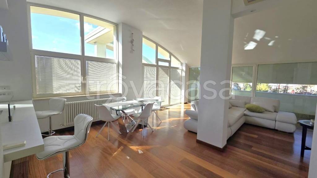 appartamento in vendita a Lucca in zona Sant'Anna