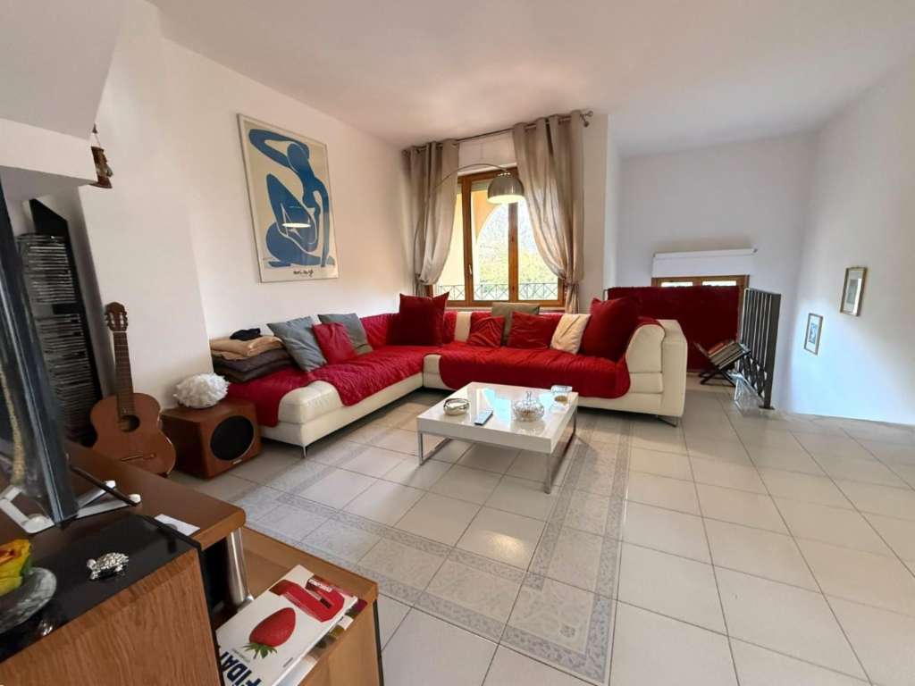 casa indipendente in vendita a Lucca in zona Sant'Alessio