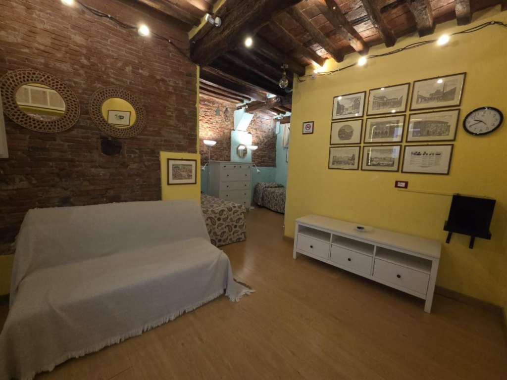 appartamento in vendita a Lucca in zona Centro Città