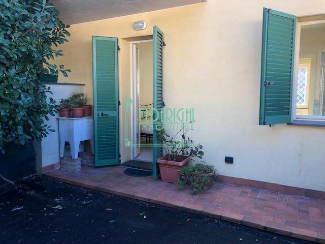 appartamento in vendita a Lucca in zona Centro Città