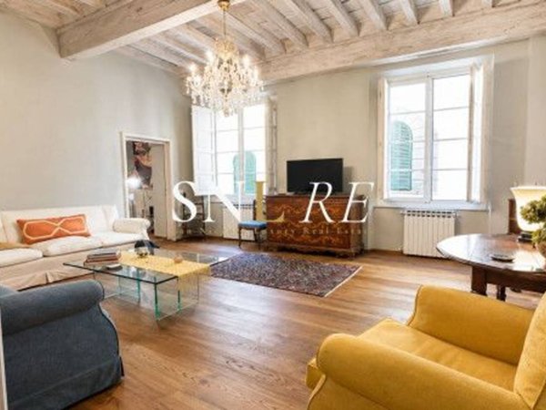 appartamento in vendita a Lucca in zona Centro Città