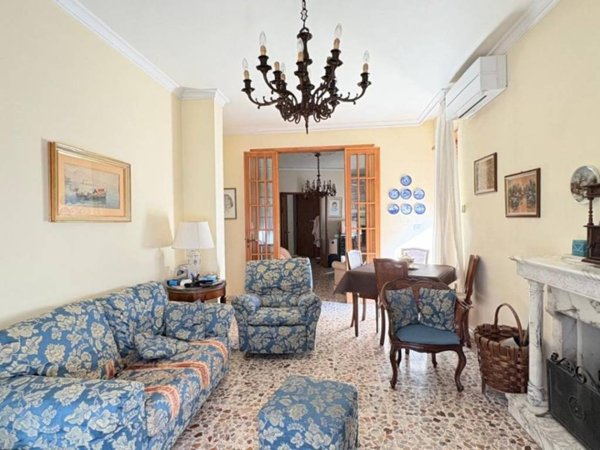 casa indipendente in vendita a Lucca in zona Sant'Anna