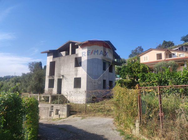 appartamento in vendita a Massarosa in zona Quiesa
