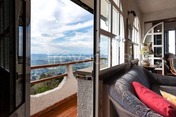 casa indipendente in vendita a Massarosa in zona Piano di Mommio
