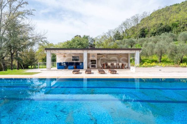 casa indipendente in vendita a Massarosa in zona Massaciuccoli
