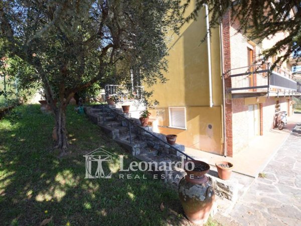 casa indipendente in vendita a Massarosa in zona Pieve a Elici