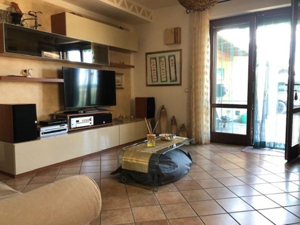 casa indipendente in vendita a Massarosa in zona Stiava