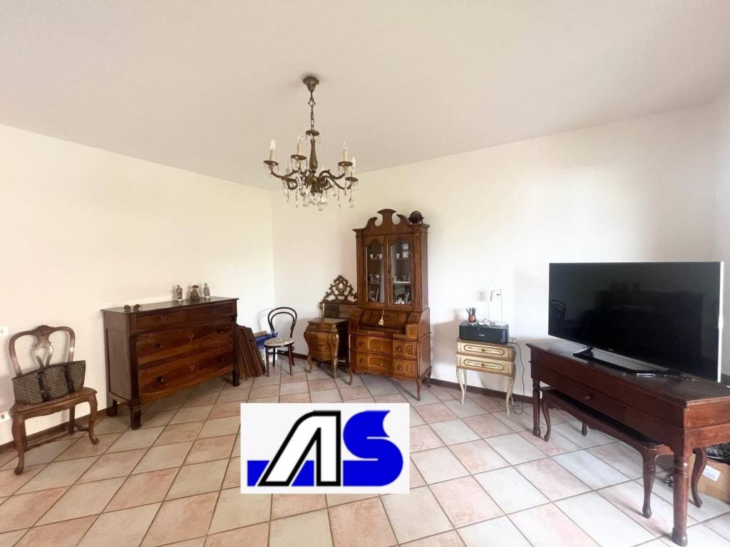 casa indipendente in vendita a Massarosa in zona Piano di Conca