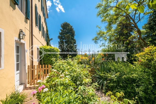 casa indipendente in vendita a Massarosa in zona Massaciuccoli