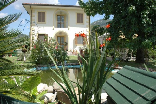 appartamento in vendita a Massarosa in zona Massaciuccoli