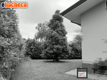 casa indipendente in vendita a Massarosa in zona Stiava