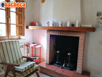 casa indipendente in vendita a Massarosa in zona Corsanico