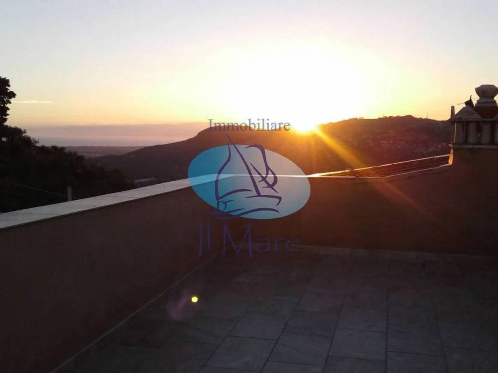 casa indipendente in vendita a Massarosa in zona Pieve a Elici