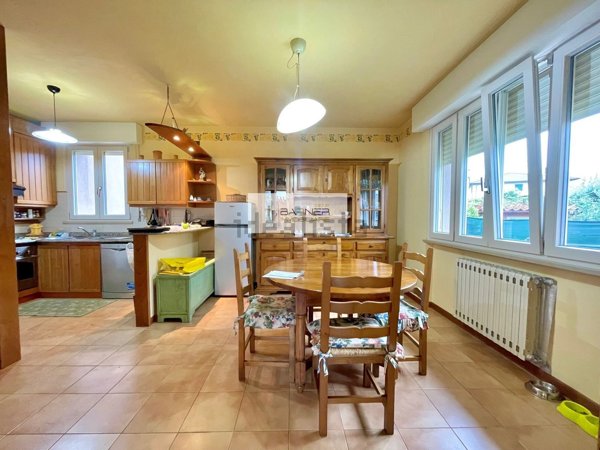 casa indipendente in vendita a Massarosa in zona Stiava