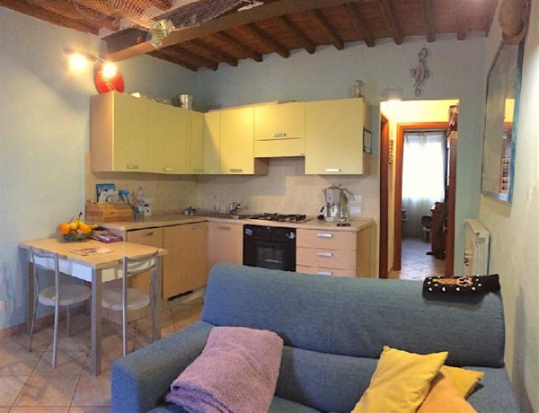 appartamento in vendita a Massarosa in zona Quiesa