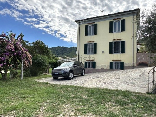 casa indipendente in vendita a Massarosa in zona Massaciuccoli