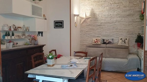 casa indipendente in vendita a Massarosa in zona Piano del Quercione