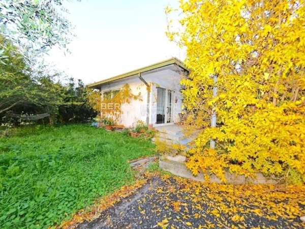 casa indipendente in vendita a Massarosa in zona Stiava