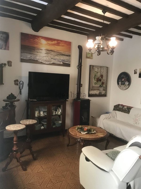 casa indipendente in vendita a Massarosa in zona Quiesa