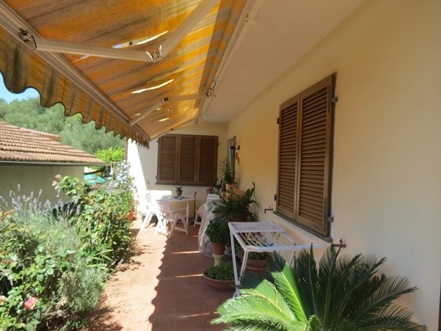 casa semindipendente in vendita a Massarosa in zona Stiava