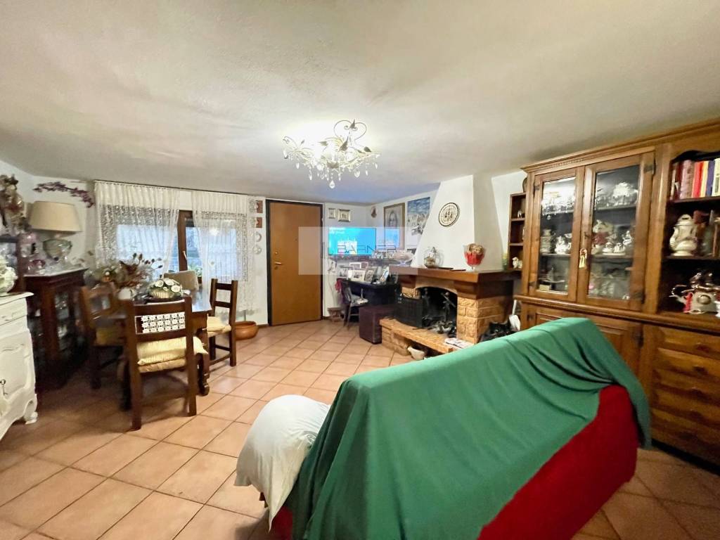 casa indipendente in vendita a Massarosa