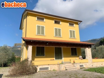 casa indipendente in vendita a Massarosa in zona Stiava