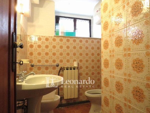 casa indipendente in vendita a Massarosa in zona Corsanico