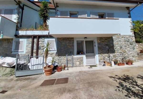 appartamento in vendita a Massarosa in zona Massaciuccoli