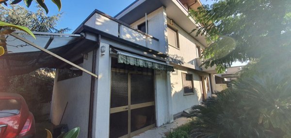 casa indipendente in vendita a Massarosa in zona Piano di Conca