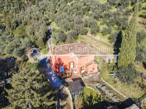 casa indipendente in vendita a Massarosa in zona Stiava