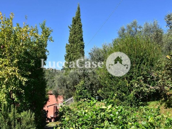 casale in vendita a Massarosa in zona Stiava