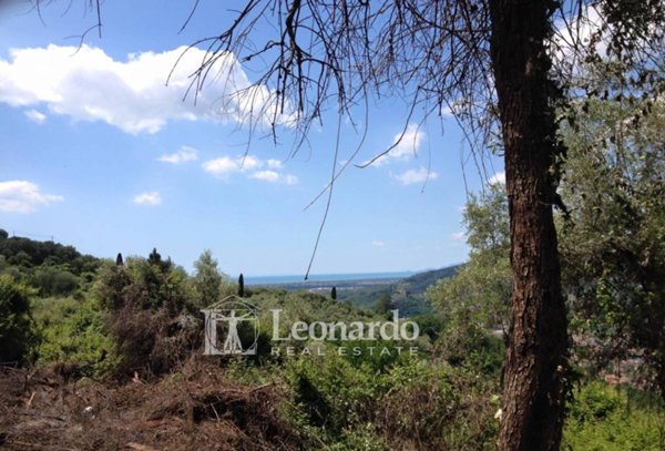 casa indipendente in vendita a Massarosa in zona Pieve a Elici