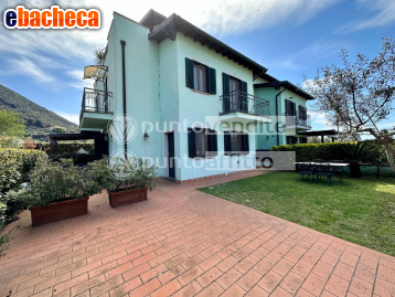 casa indipendente in vendita a Massarosa in zona Massaciuccoli