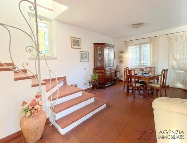 casa indipendente in vendita a Massarosa in zona Stiava