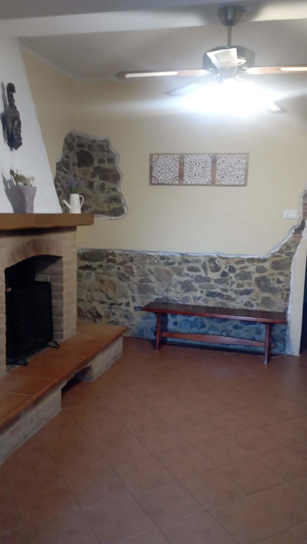 casa indipendente in vendita a Massarosa in zona Bozzano