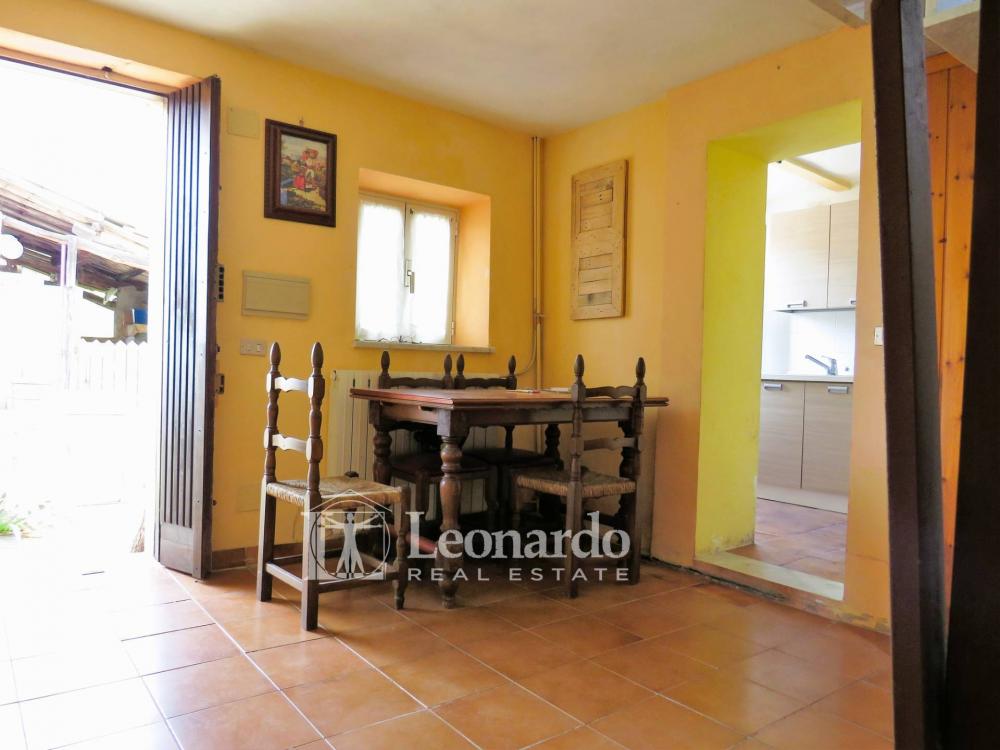 casa indipendente in vendita a Massarosa in zona Bozzano