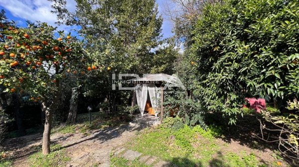 casa indipendente in vendita a Massarosa