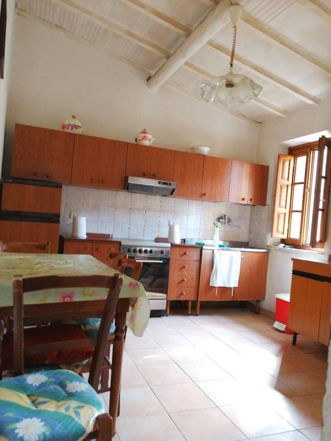 casa indipendente in vendita a Massarosa in zona Corsanico