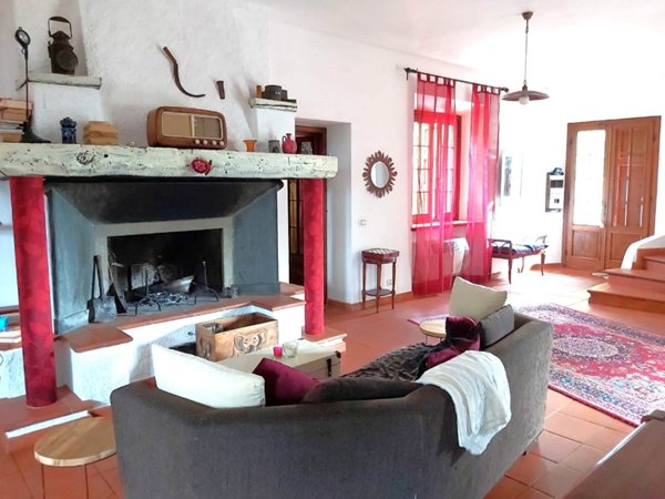 casa indipendente in vendita a Massarosa in zona Corsanico