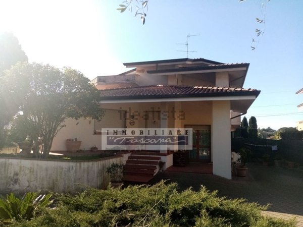 casa indipendente in vendita a Massarosa